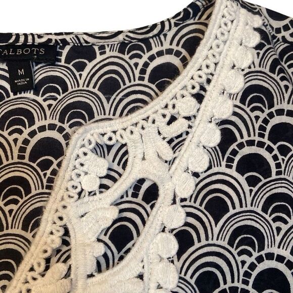 Talbots Black and White with Lace Front 3/4 Sleeves Tunic Top Women Size Medium - Picture 5 of 10